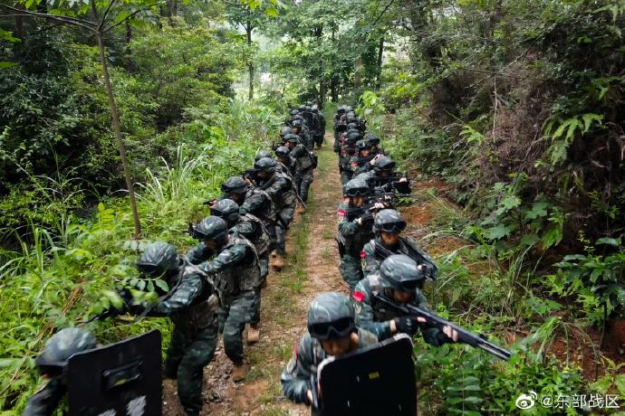 直擊武警實戰化練兵高燃現場