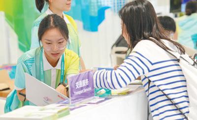 約一萬兩千名賽會志願者服務杭州亞殘運會 以溫暖服務展青春風采（聚焦亞殘運）
