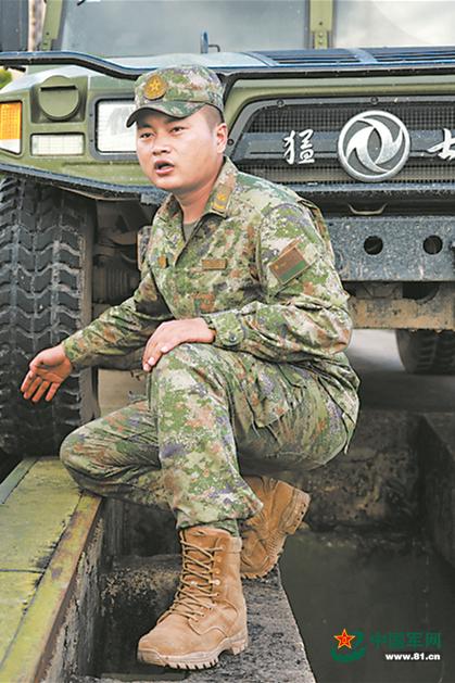 聯勤保障部隊某汽車團班長向躍東：向戰而行 一路衝鋒
