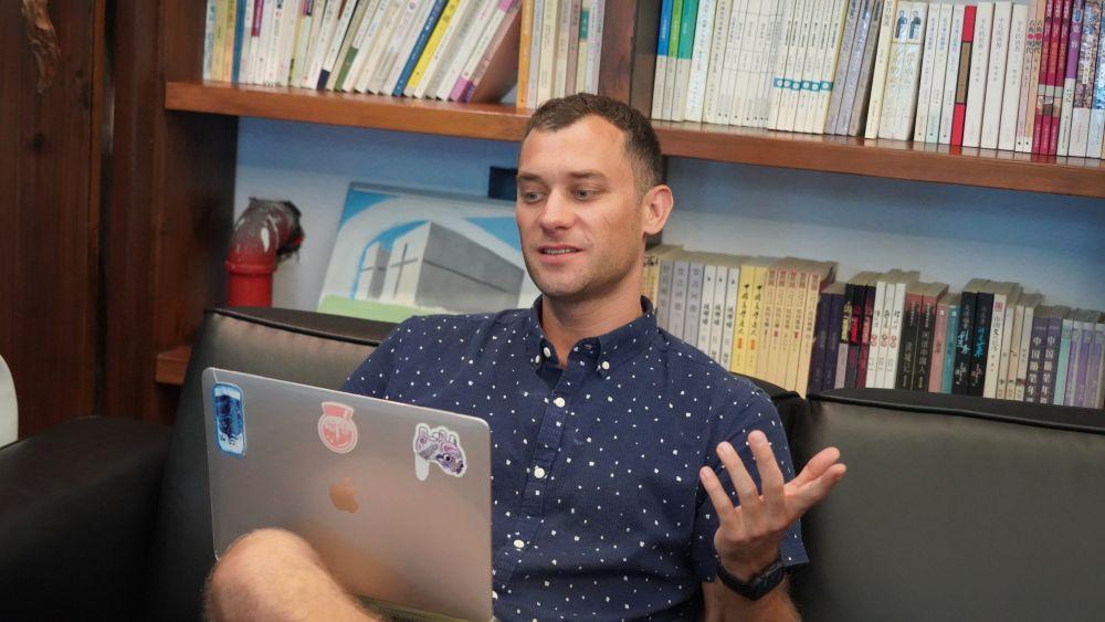 “老外資訊站”服務大運會：成都，不止是大熊貓和火鍋