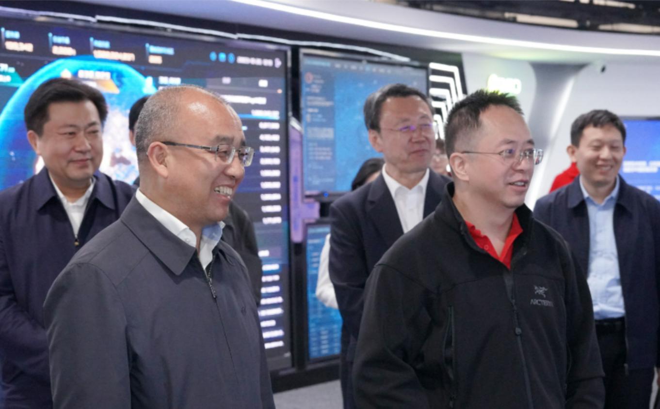 北京市副市長於英傑調研360集團 鼓勵企業發揮科技創新主體作用