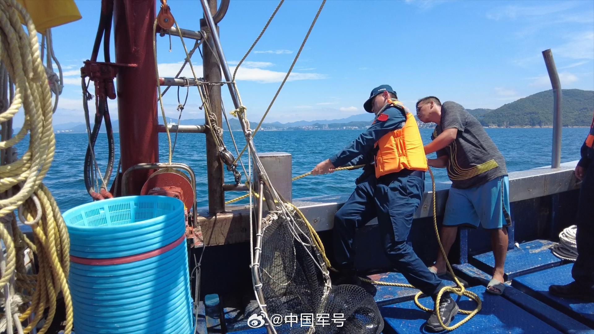 辛苦了！廣東海警官兵全力以赴應對臺風蘇拉