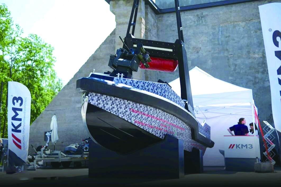 俄烏在黑海進入無人艇對攻時代