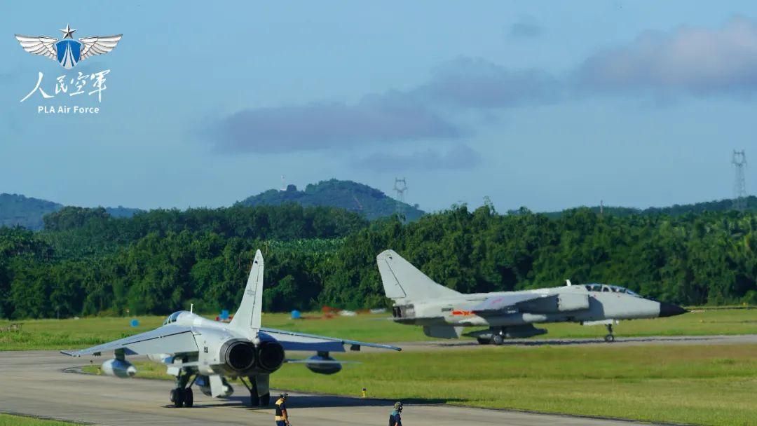 晝夜兼程飛越山海，戰鷹千里奔襲礪劍空天