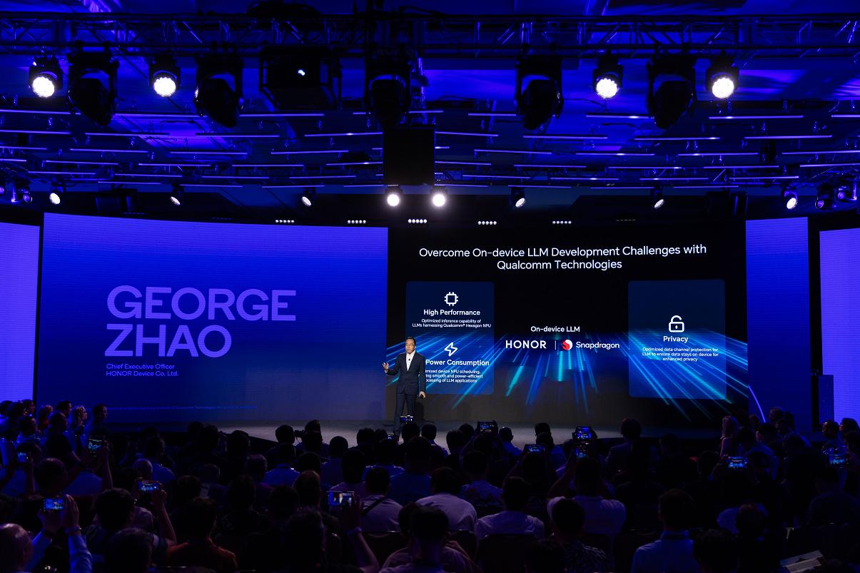 榮耀趙明：端側AI具有無窮想象，“雲端”大模型結合將成趨勢