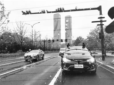 自動駕駛車服務杭州亞運會