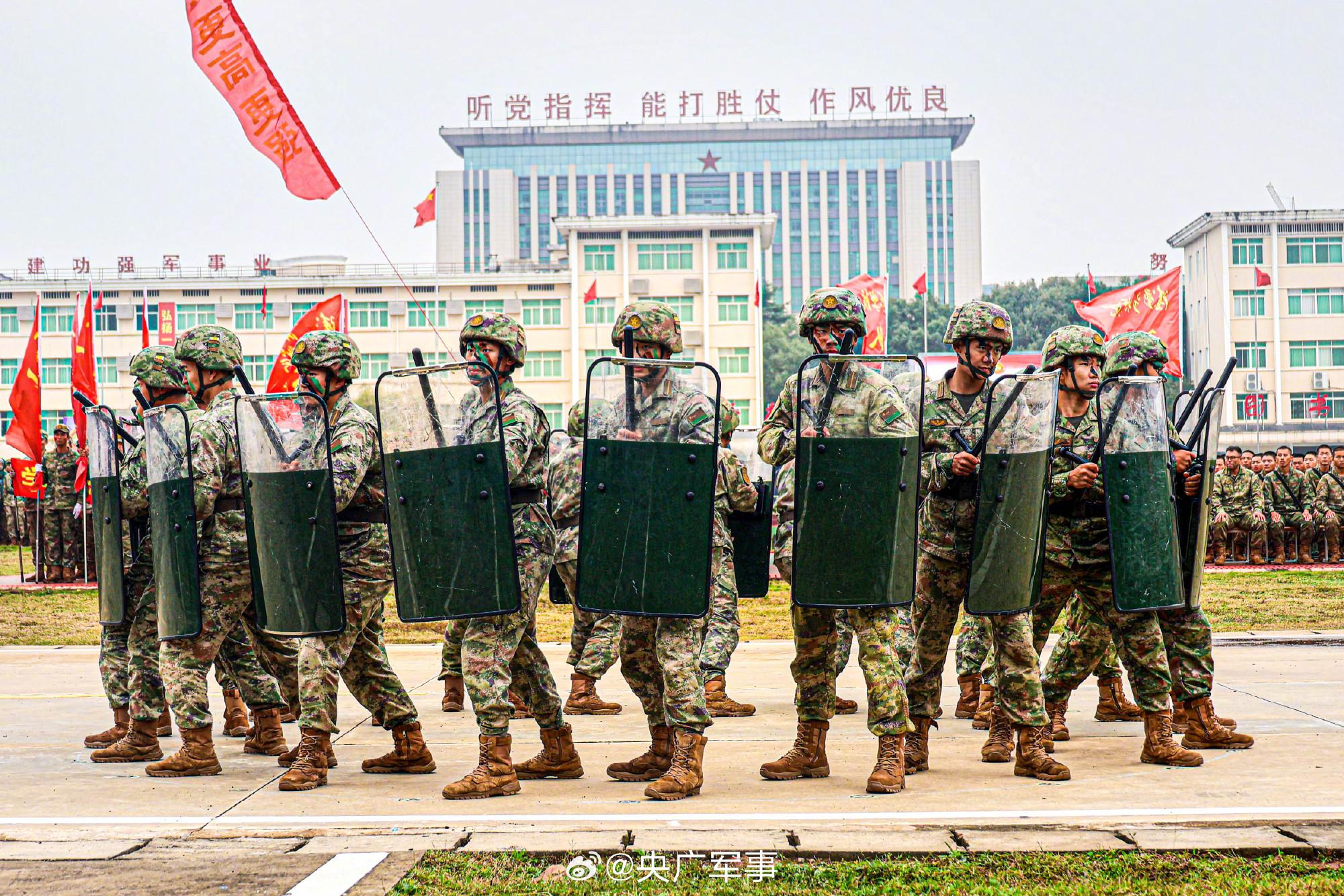 火熱開“戰”！圍觀陸軍步兵學院軍體運動會