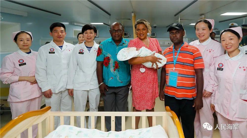 第10位“和平寶寶”誕生，所羅門羣島代總理爲其取名叫“和平”