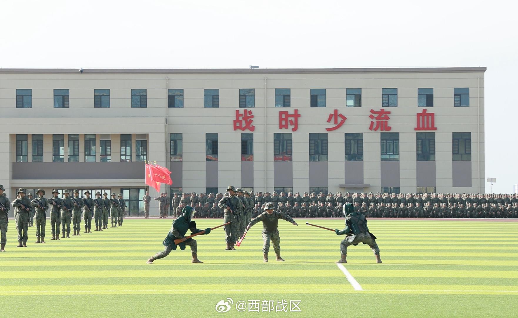 新兵火熱開訓！