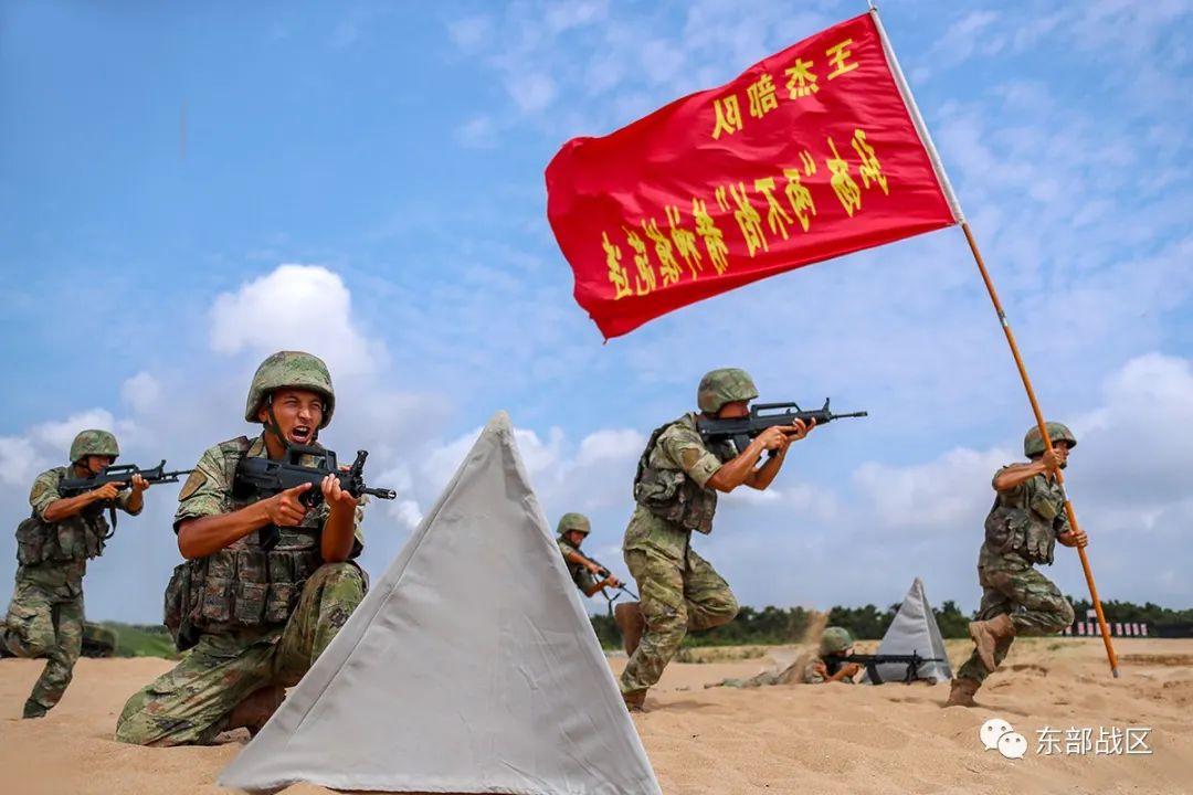 海岸灘頭，衝鋒！