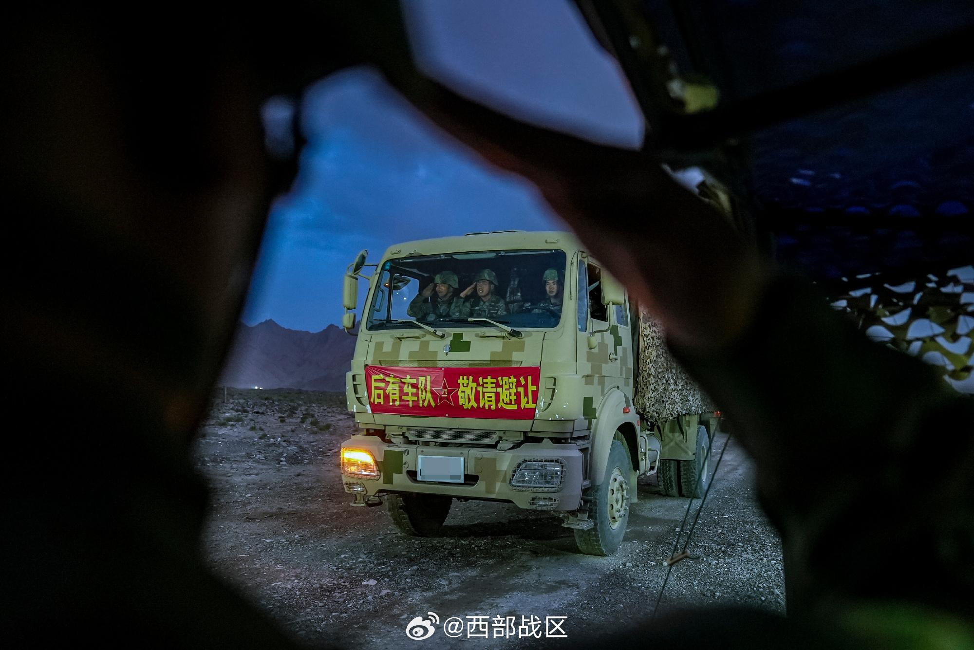 西藏軍區某旅組織開戰備運輸訓練