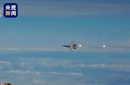 有勇氣會“智算” 這位飛行員搞小程序開發創新戰法