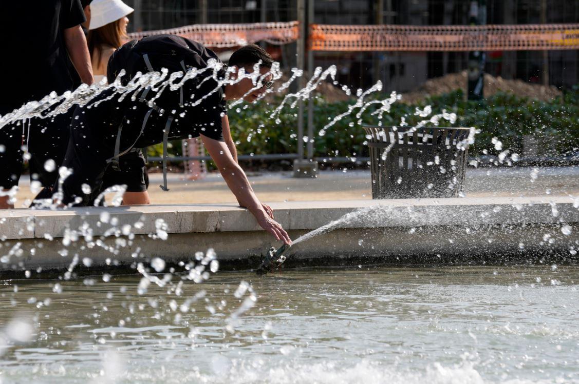 氣溫高達47.6度！熱浪襲擊下，意大利西西里島“多天停電又缺水