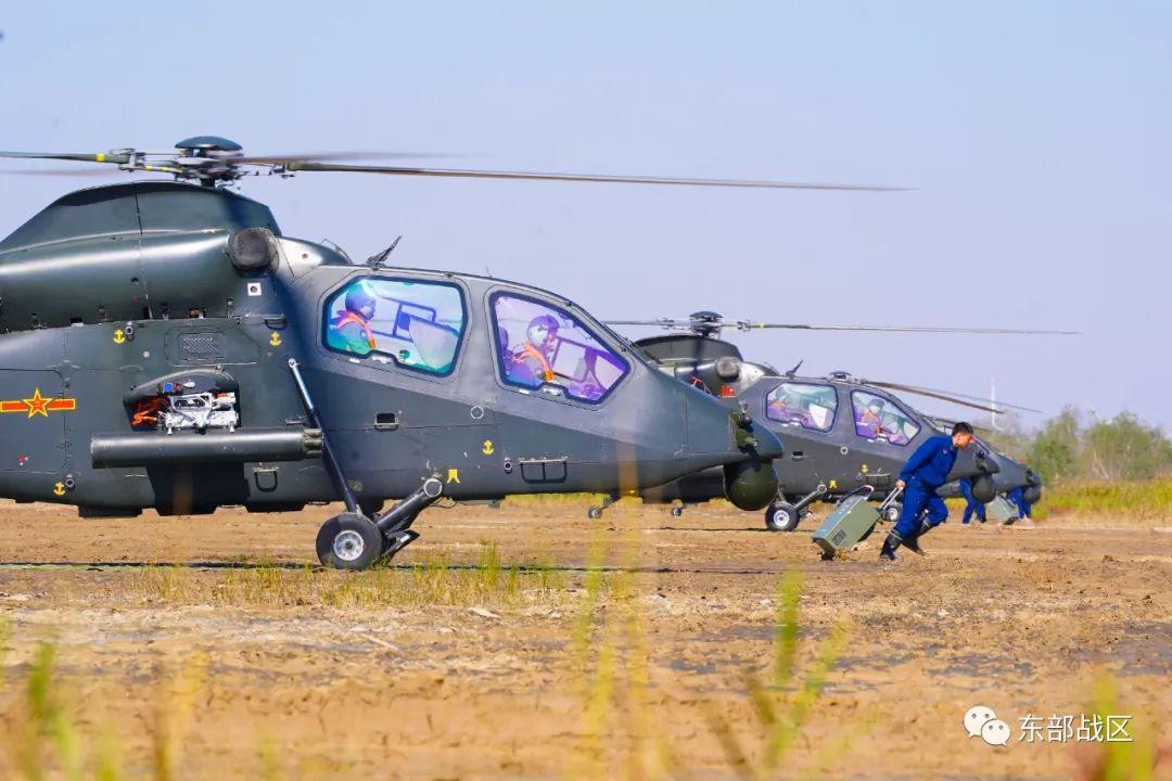 直升機多彈種海上突擊，火力全開！
