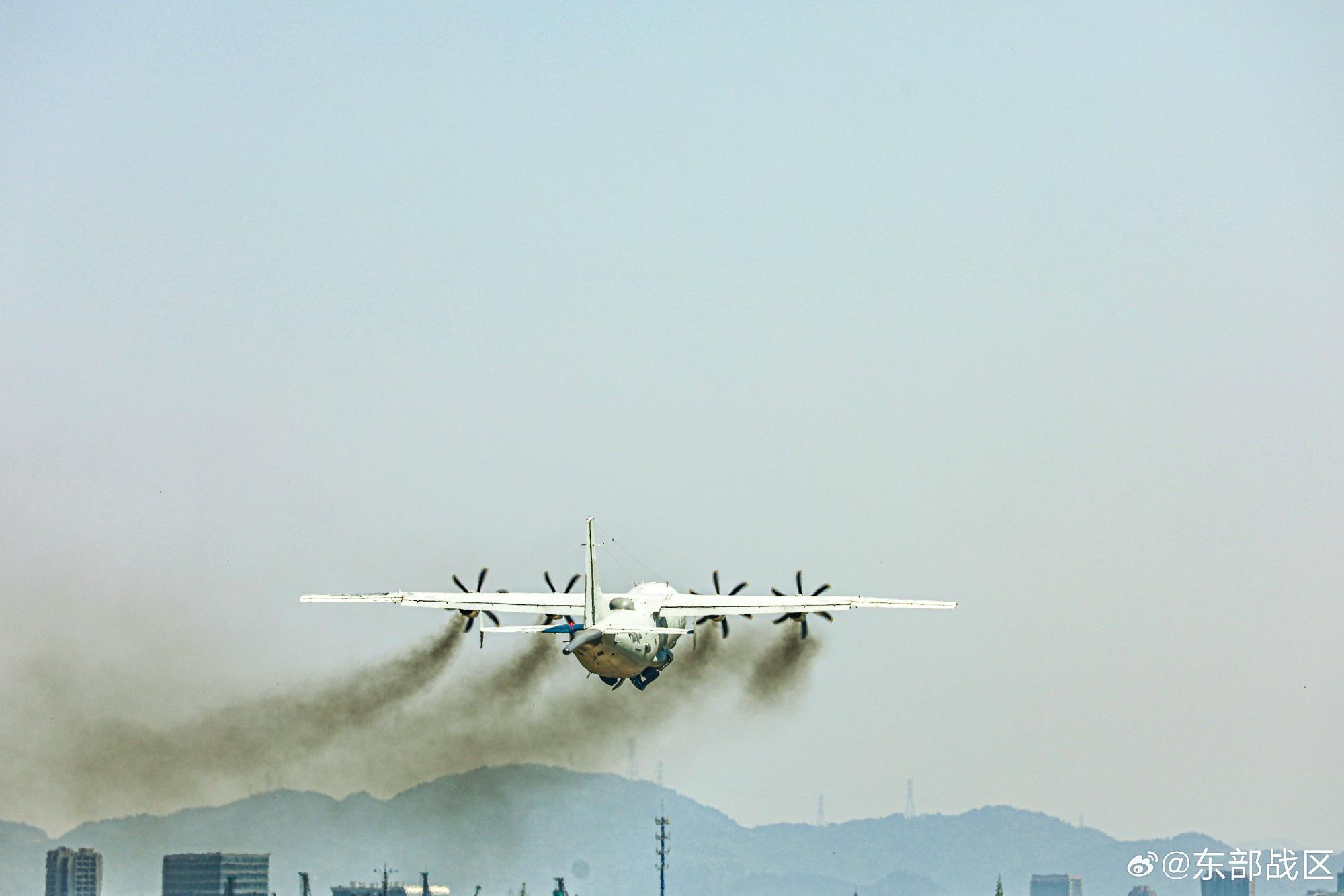 直擊東部戰區練兵備戰現場：戰鷹跨晝夜鏖戰