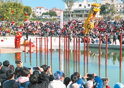 廣西藤縣獅舞“出海記”
