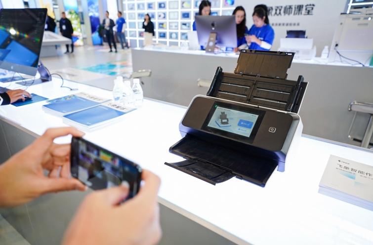 飛象星球旗下產品上線AI功能，互動量提升25%