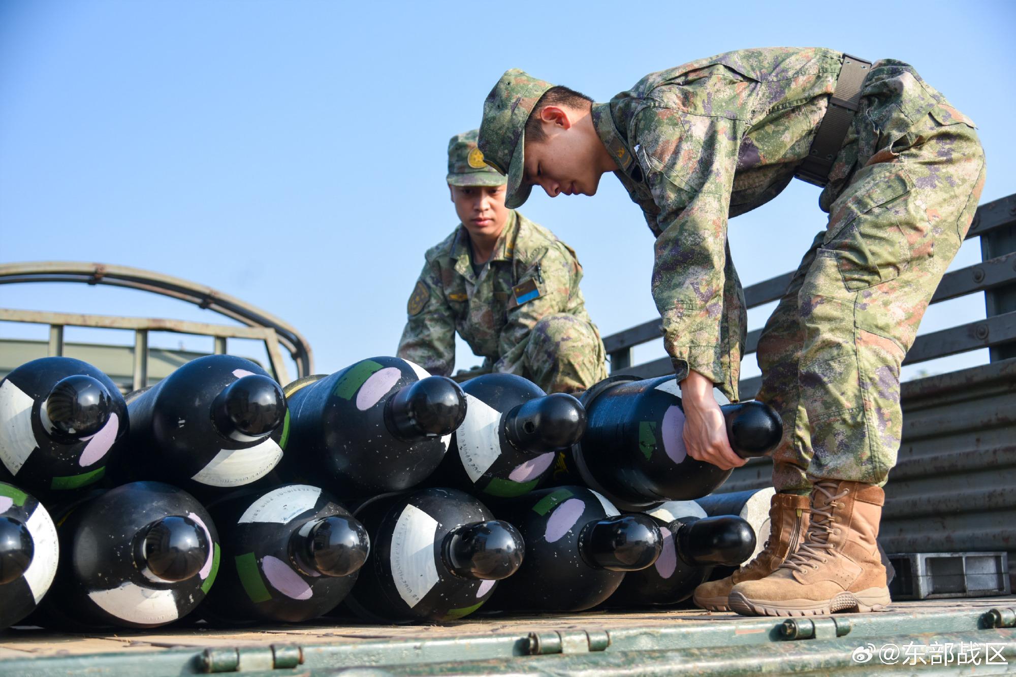 東部戰區空軍某場站開展制氮演練