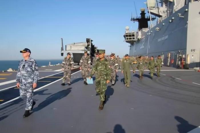 警惕！澳大利亞出動最大戰艦與美菲在南海進行兩棲作戰演習