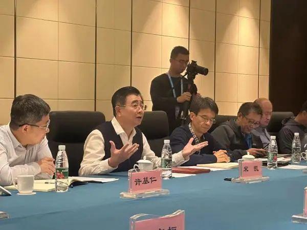 “絕不再出奇葩政策”！足協新領導班子亮相