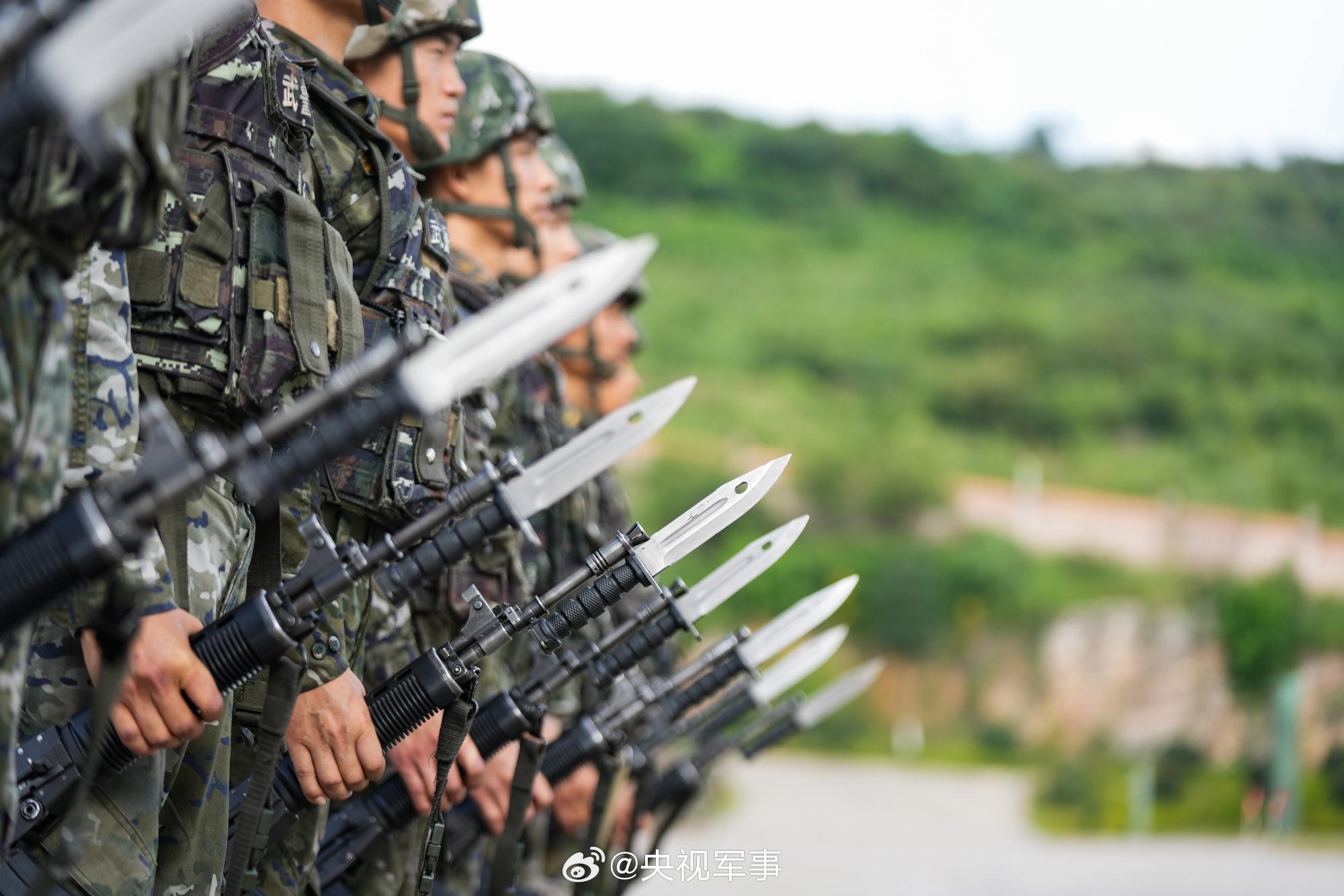 武警貴州總隊黔西南支隊開展刺殺比武訓練