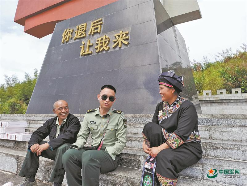 杜富國“探親”第二故鄉：嚐嚐“雷場果”  品品“富國茶”