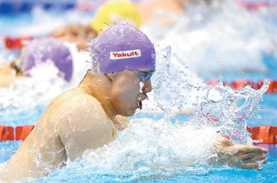 世錦賽中國游泳隊再攬兩金