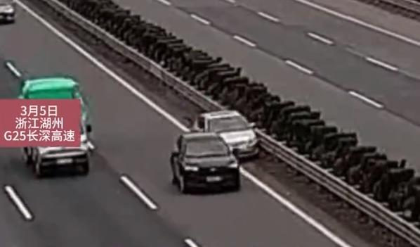 純純是硬擠！“刀片超車”釀禍！