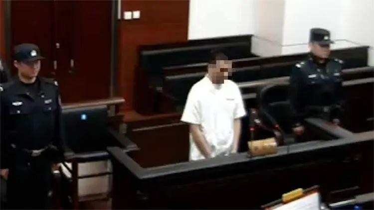 虛假退貨“掙大錢”？非法獲利114萬餘元，男子被判刑