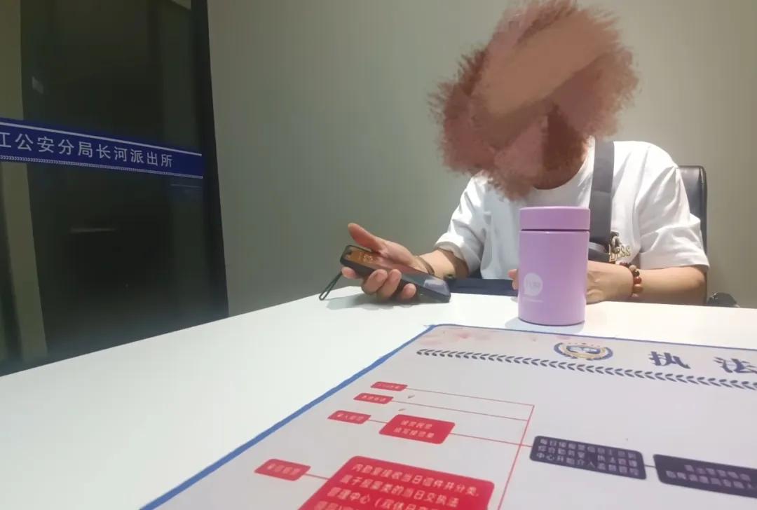 兒子攔也攔不住，杭州大哥“開網店”，一筆筆錢往外轉