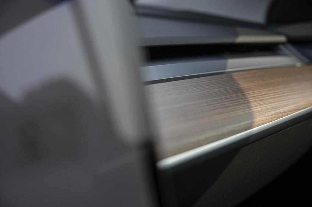 環球財訊：特斯拉裁員引發高管離職，2024年股價跌幅已達34%