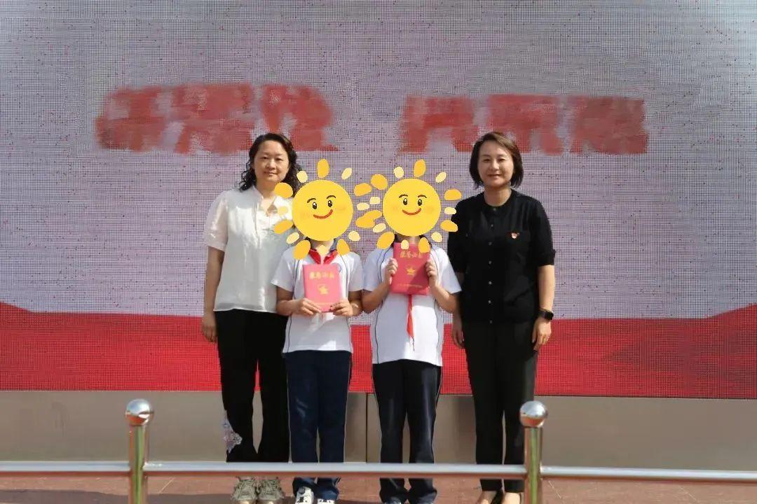 “這花不對勁！”小學生打羽毛球竟揪出罌粟