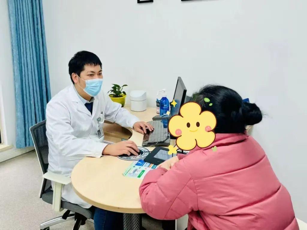 躺下三四個小時睡不着，寧波34歲女白領“禿”了！還被確診中度抑鬱症！
