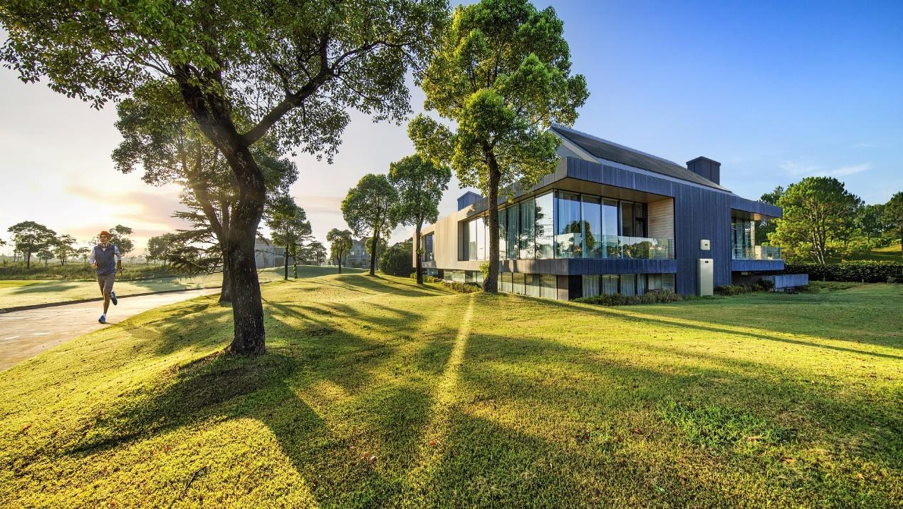 華爲家庭綠電攜手豪宅設計大師，揭祕未來零碳豪宅引關注