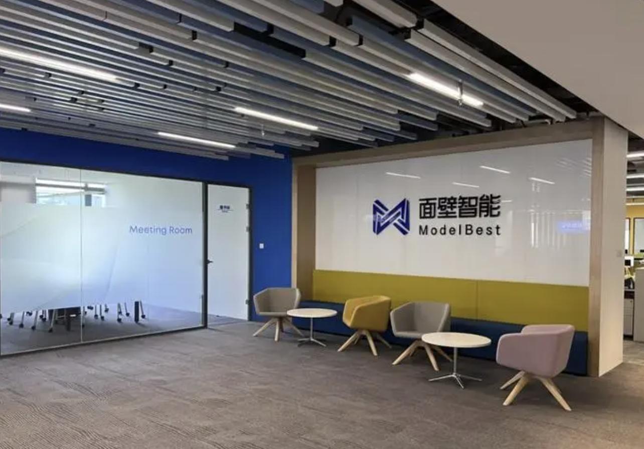 面壁智能發佈 Eurux-8x22B 開源大模型 主打推理能力