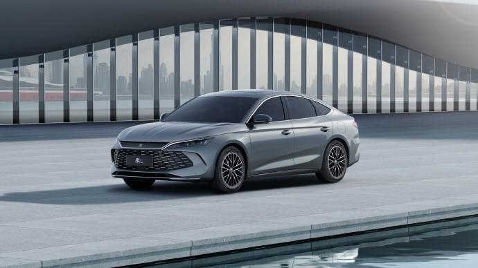 環球智駕：比亞迪推出新中級轎車秦L，設計革新，顏值出衆