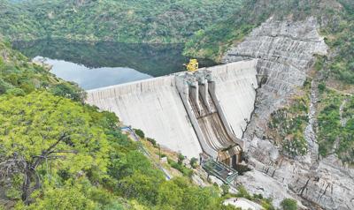 中企承建的下凱富峽水電站已累計發電超105億千瓦時——“助力贊比亞成爲南部非洲的電力中心”（新時代中非合作）