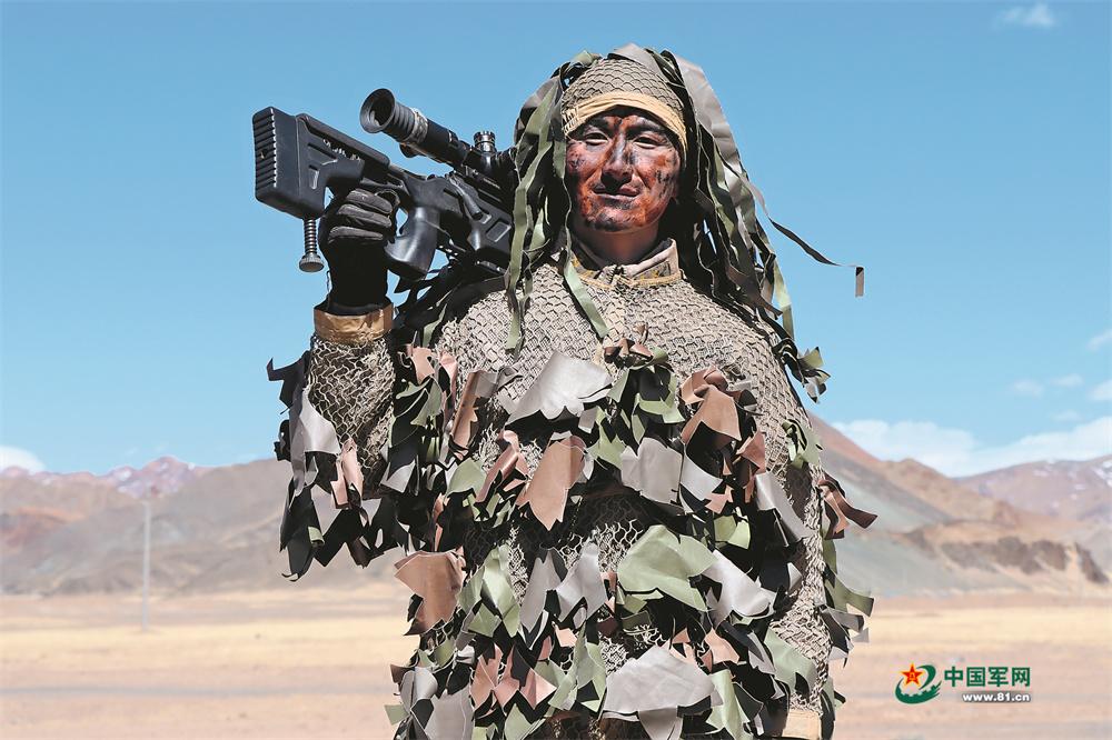 軍營觀察丨一名“狙擊槍王”的成長之路