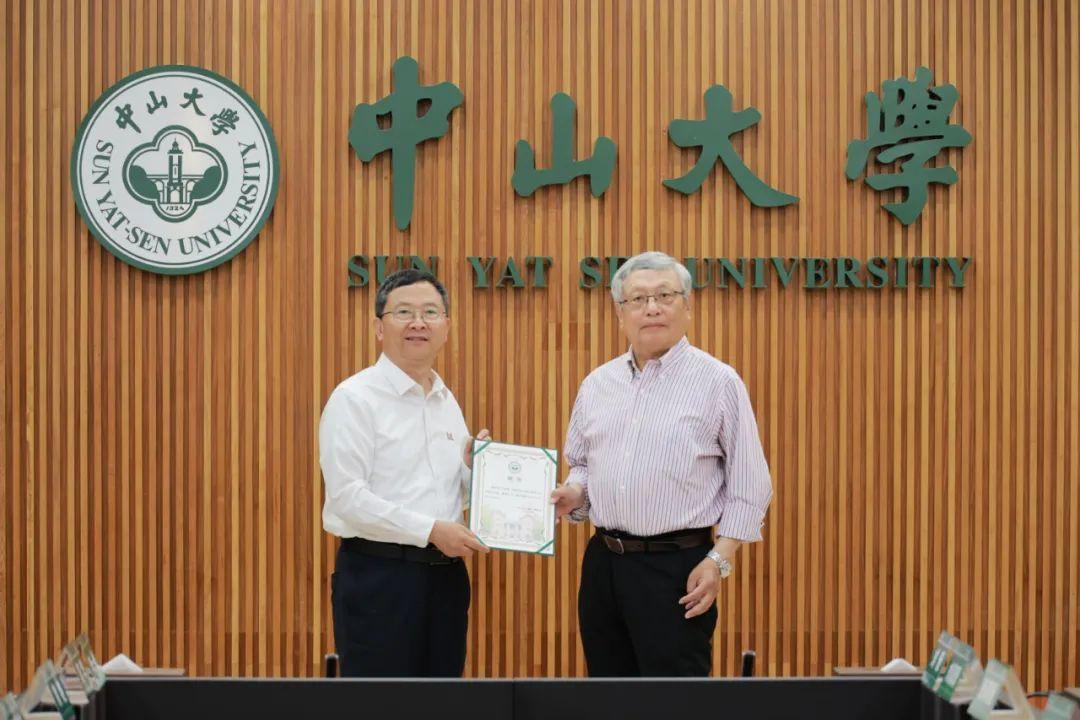 頂級數學家曾“打零工”7年！網友：學術大佬也有低谷