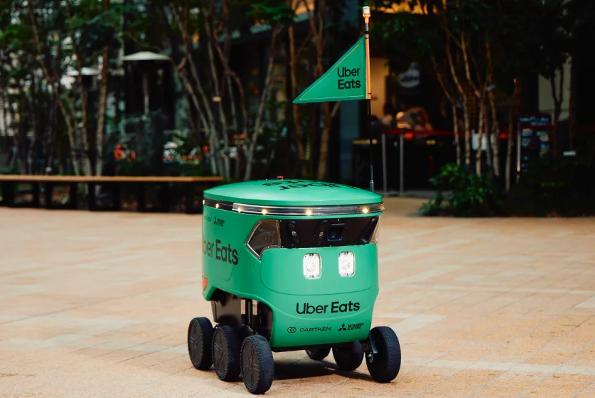 優步外賣在日本推出機器人送餐服務