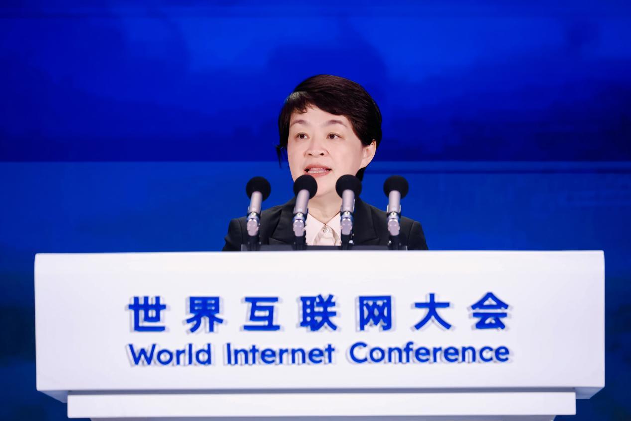 中興通訊董事長方榕：加強數智築基，推動AI進階