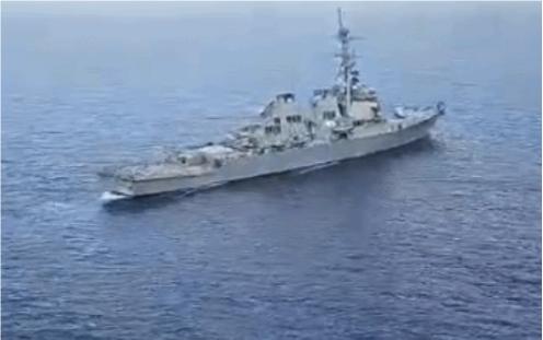 快訊！外媒：一美國驅逐艦在阿曼灣接近“伊朗控制水域”，伊方出動直升機警告