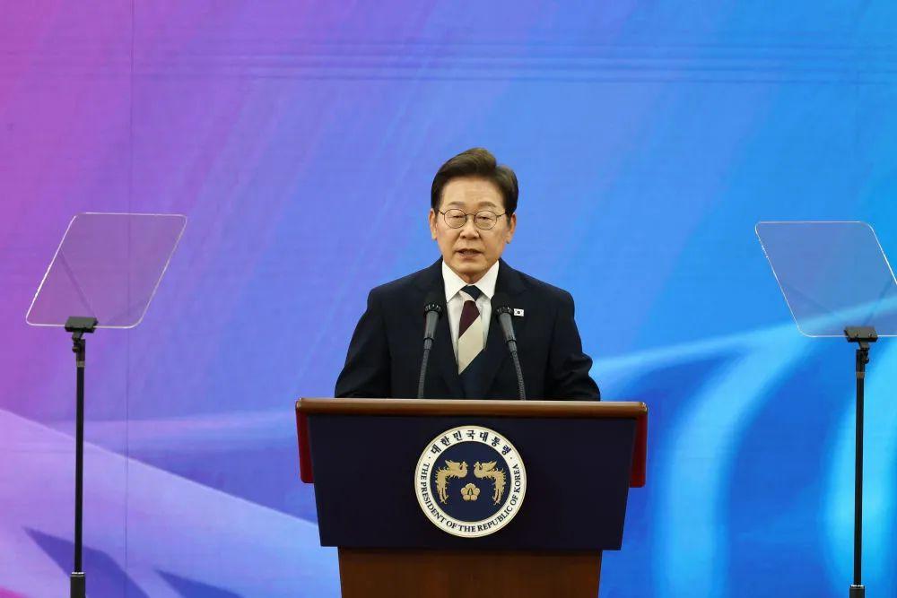 李在明和特朗普打電話，聊了遇襲受傷經歷