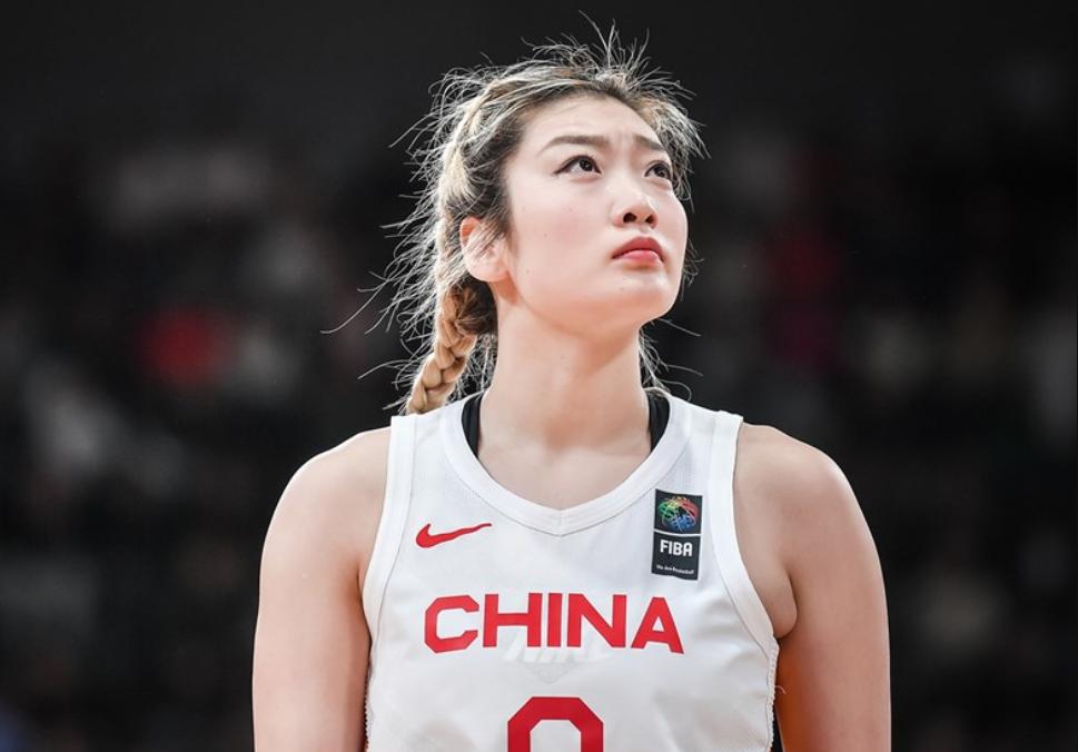 李夢因傷無緣女籃亞洲盃大名單，本人髮長文致謝：感謝祖國和國家隊，這不是終點