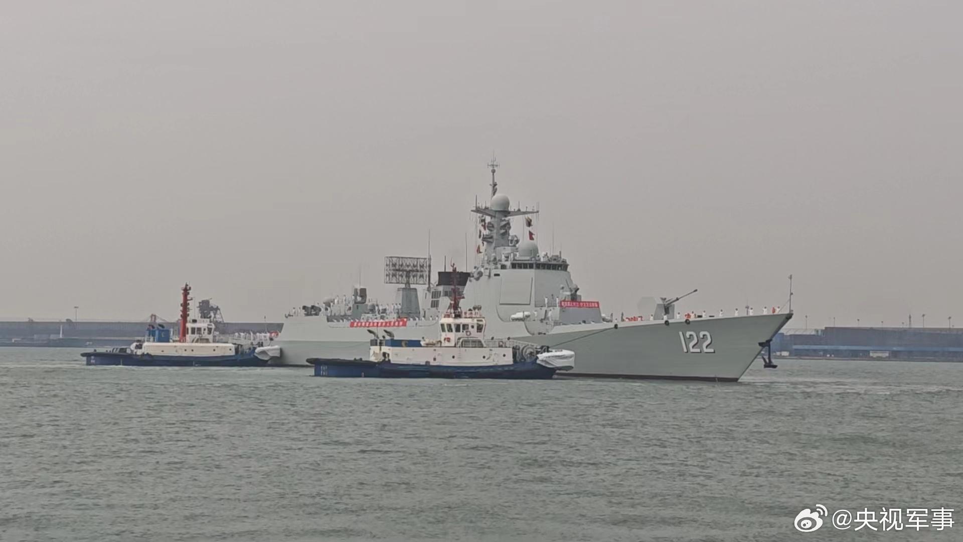 海軍唐山艦首次靠泊唐山市