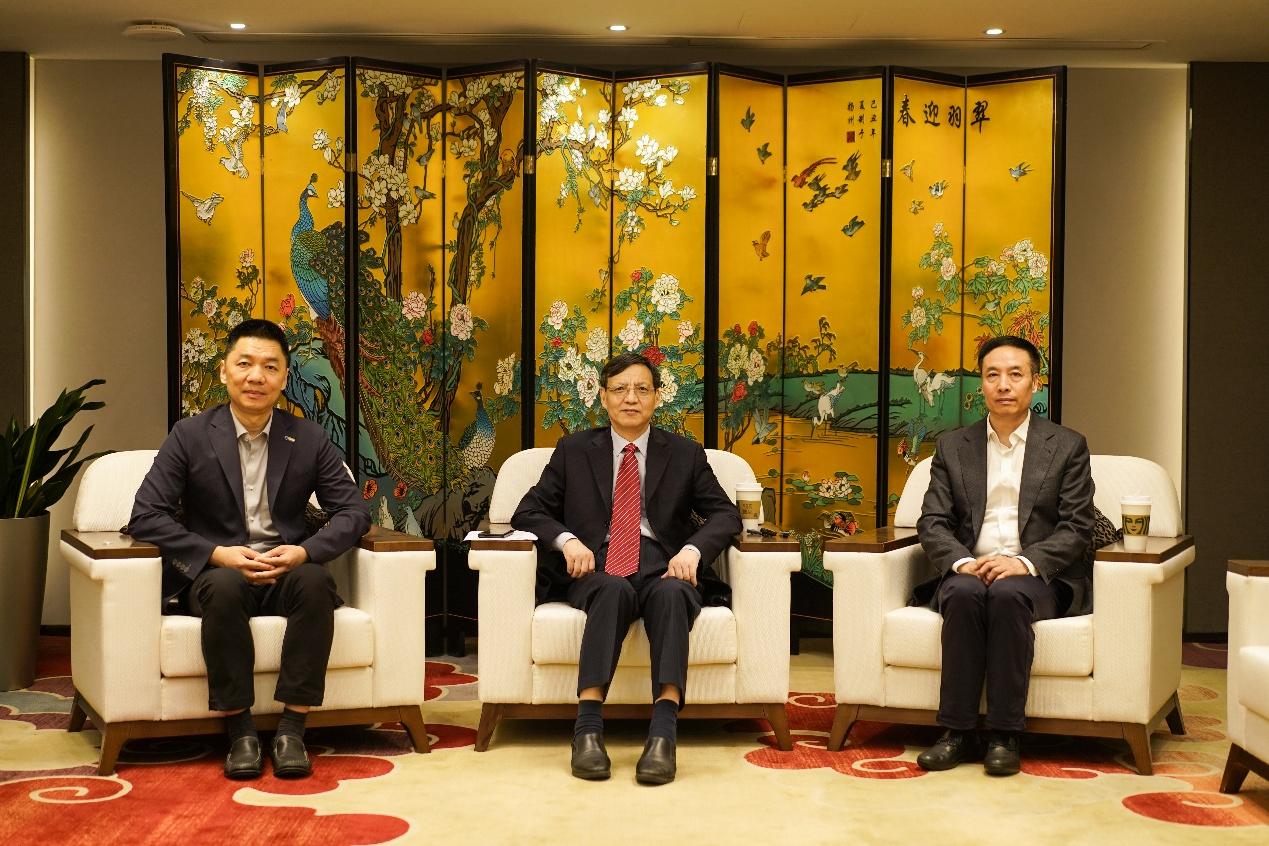 偏頭痛關愛月丨偏頭痛別再 “硬扛” ！ 專家呼籲及時到頭痛門診就診