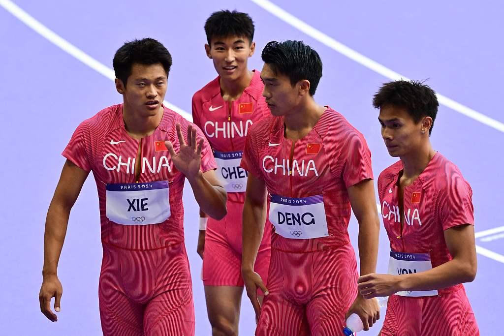 男子4×100米接力，中國小組第一晉級決賽！