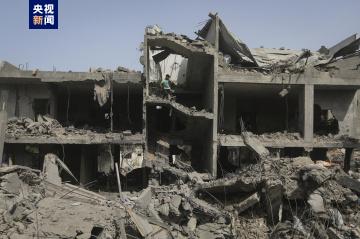 以軍空襲加沙中部和南部 致9人死亡