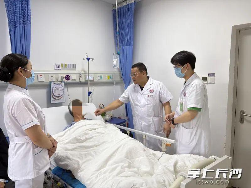 罕見！湖南男子腎臟長出巨大“姜塊”