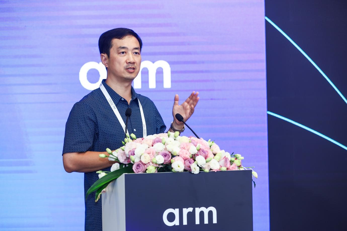 WAIC 2025｜Arm 鄒挺：破局AI產業三大挑戰，深拓本土生態夥伴協作